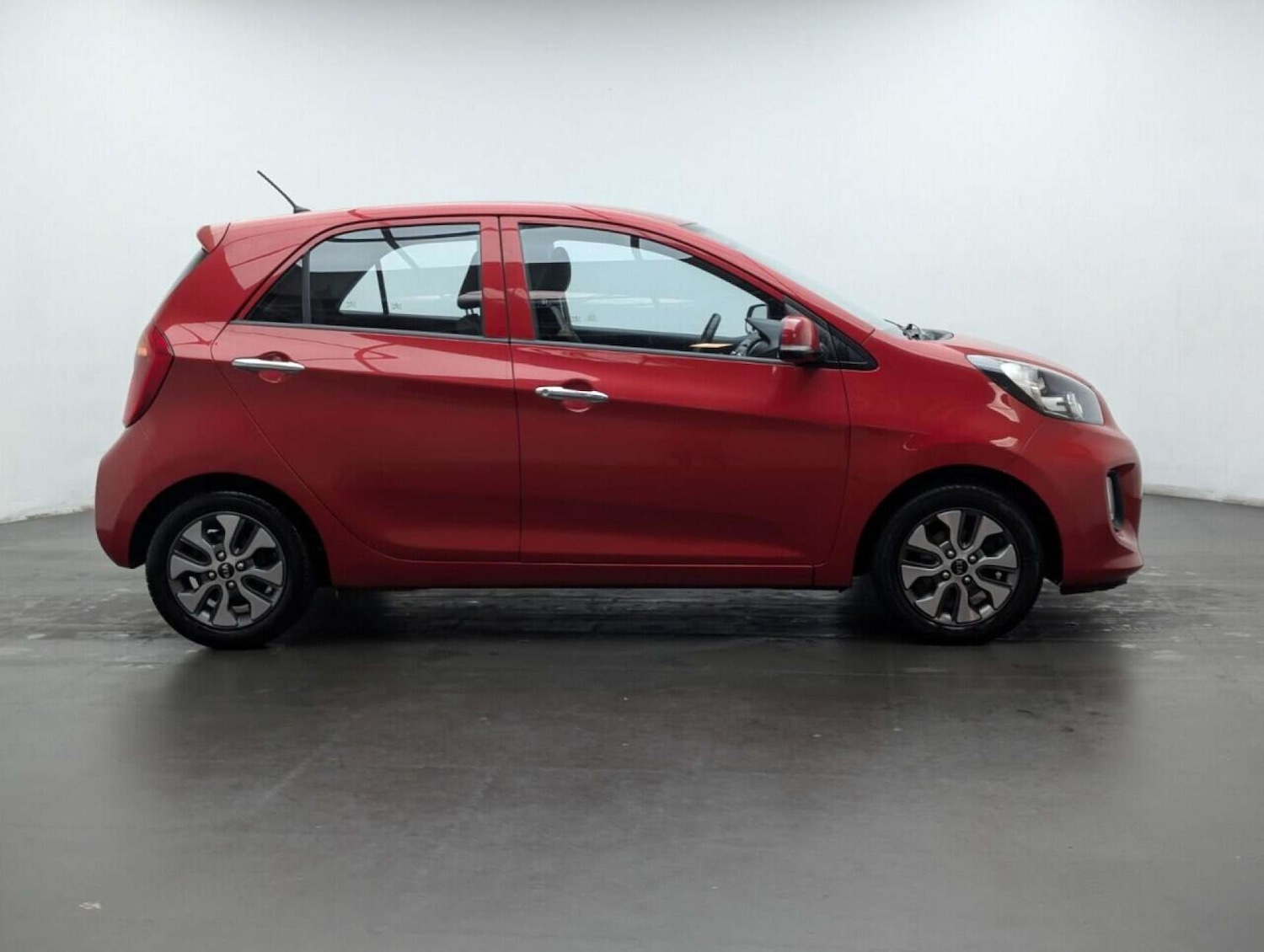 Used Kia Picanto 2015 for sale - 77713939: Photo 9