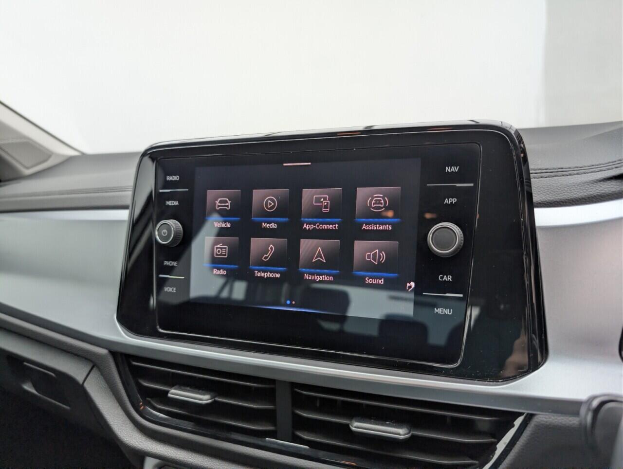 Used Volkswagen T-Roc 2022 for sale - 76657187: Photo 14