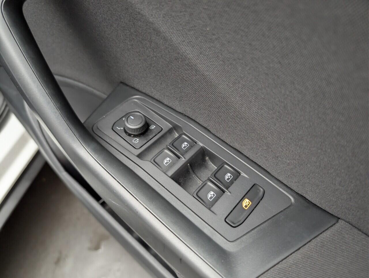 Used Volkswagen T-Roc 2022 for sale - 76657187: Photo 21