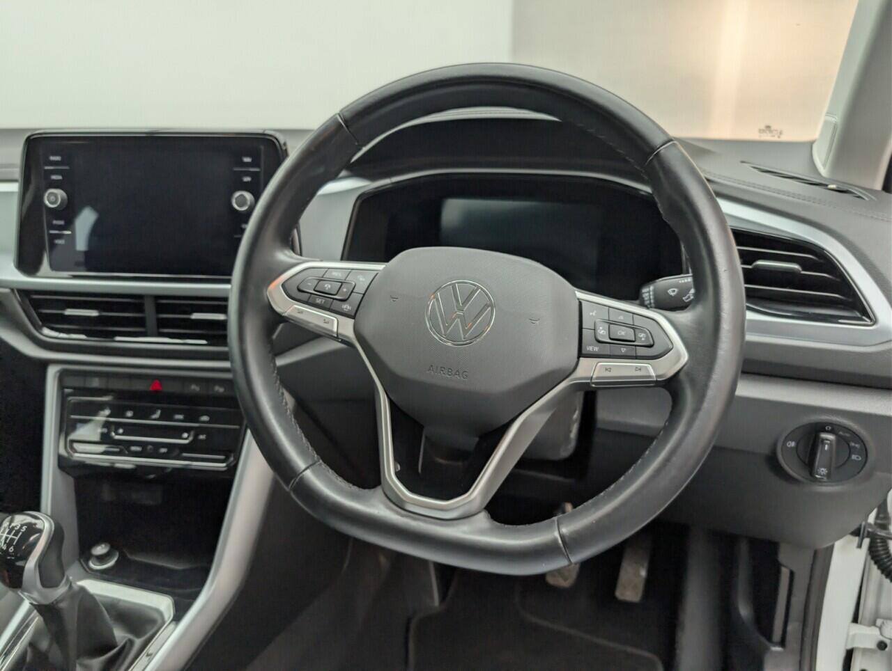 Used Volkswagen T-Roc 2022 for sale - 76657187: Photo 22