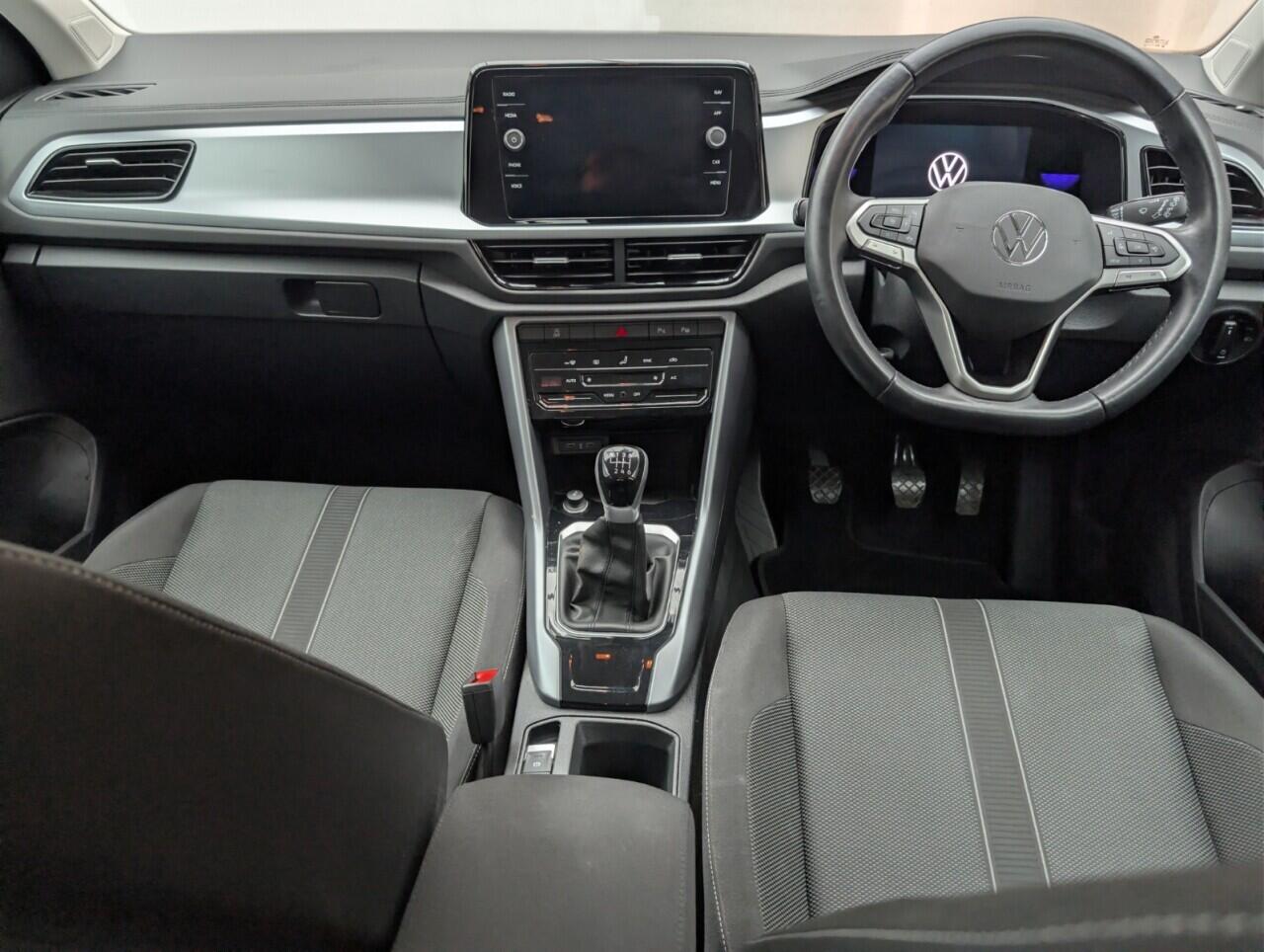 Used Volkswagen T-Roc 2022 for sale - 76657187: Photo 23