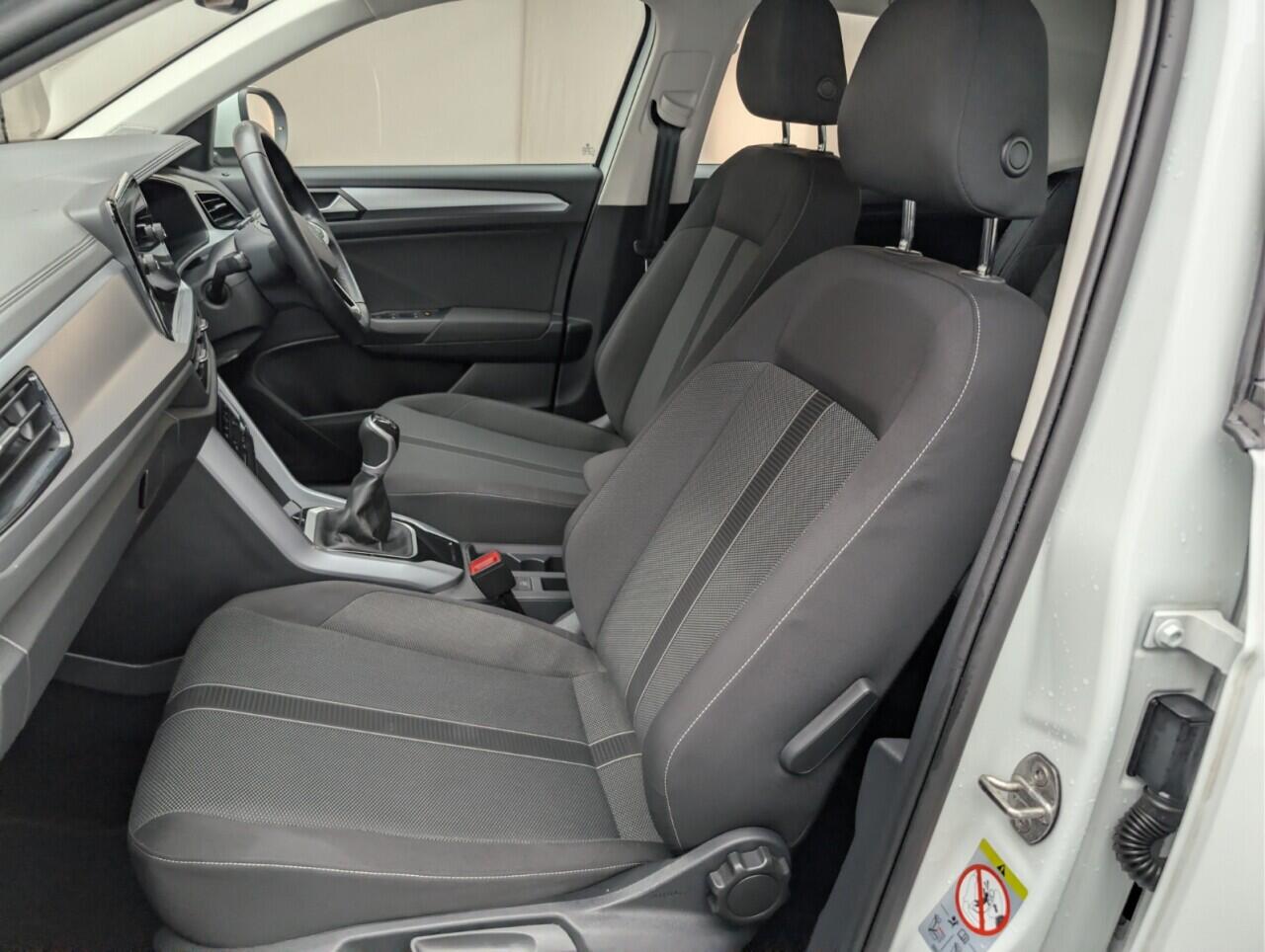 Used Volkswagen T-Roc 2022 for sale - 76657187: Photo 27