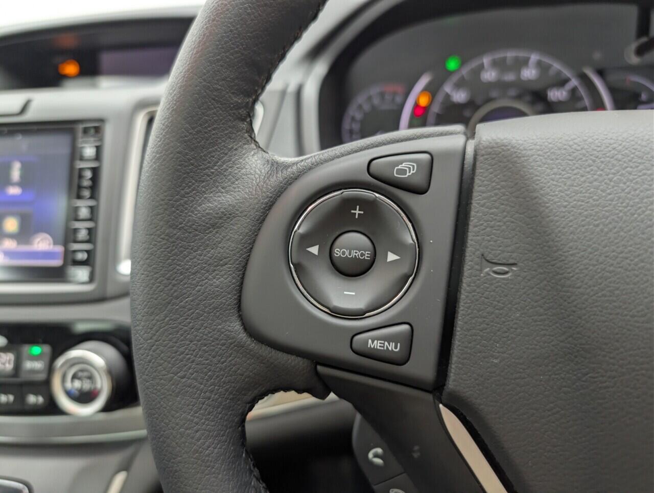 Used Honda CR-V 2015 for sale - 76457769: Photo 19