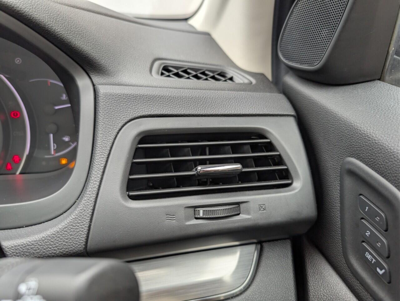 Used Honda CR-V 2015 for sale - 76457769: Photo 21