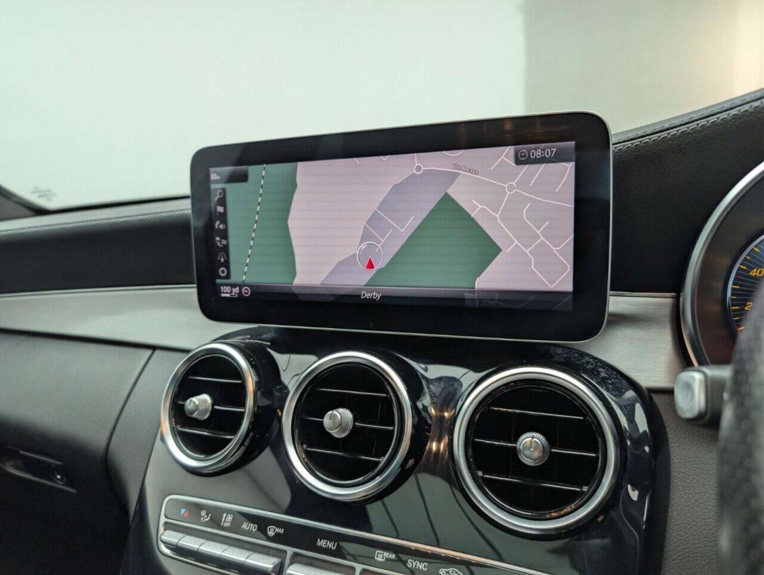 Used Mercedes-Benz C Class 2019 for sale - 77713579: Photo 14