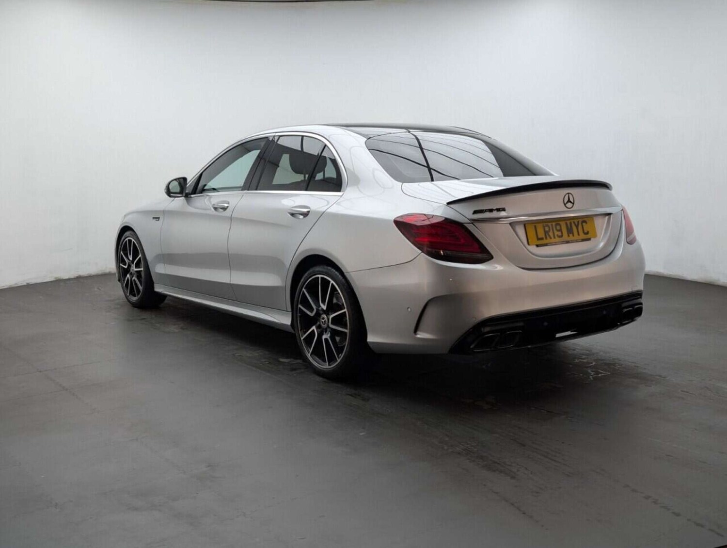 Used Mercedes-Benz C Class 2019 for sale - 77713579: Photo 6