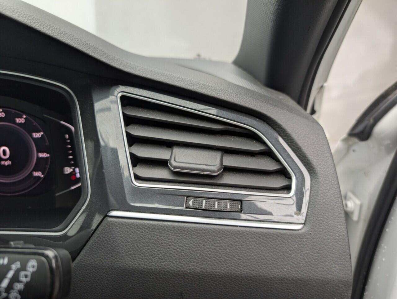 Used Volkswagen Tiguan 2020 for sale - 77067106: Photo 21