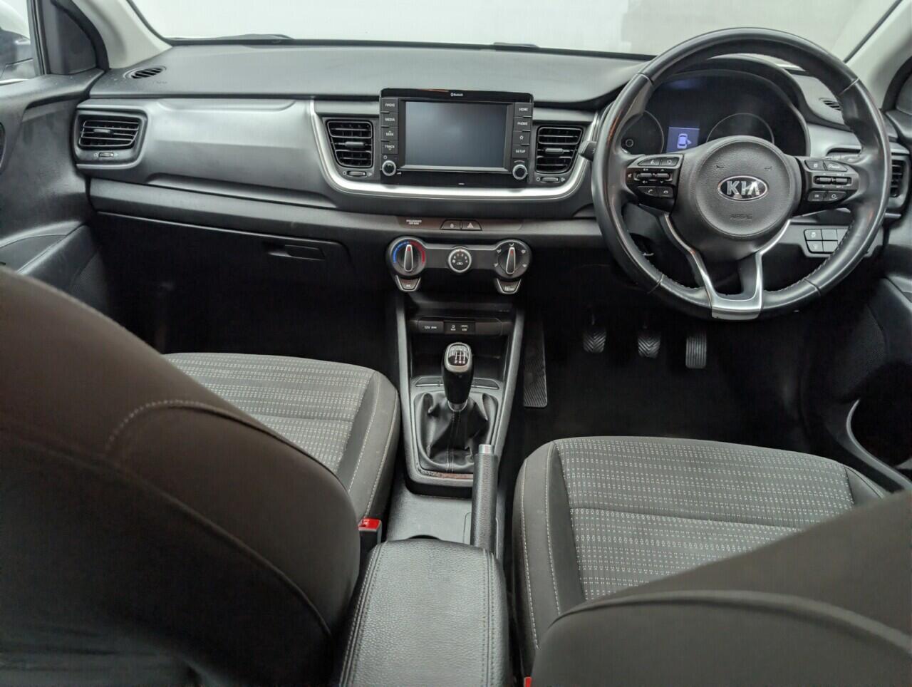 Used Kia Stonic 2018 for sale - 77175653: Photo 22