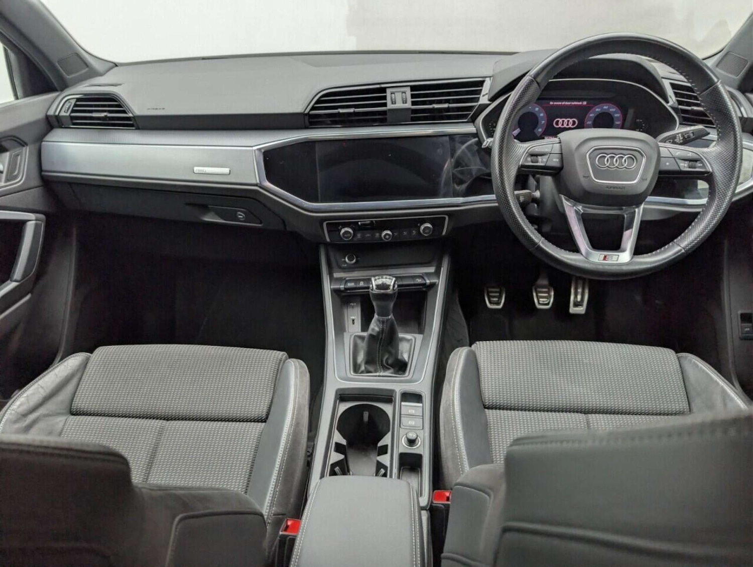 Used Audi Q3 2020 for sale - 77713537: Photo 21