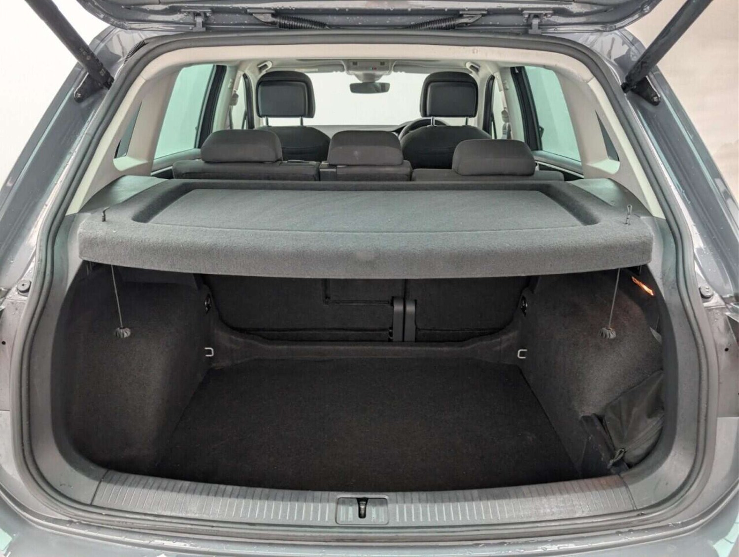 Used Volkswagen Tiguan 2022 for sale - 77713600: Photo 24