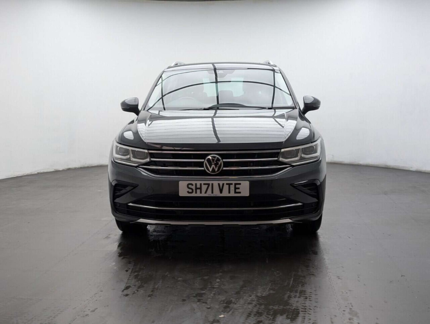 Used Volkswagen Tiguan 2022 for sale - 77713600: Photo 3