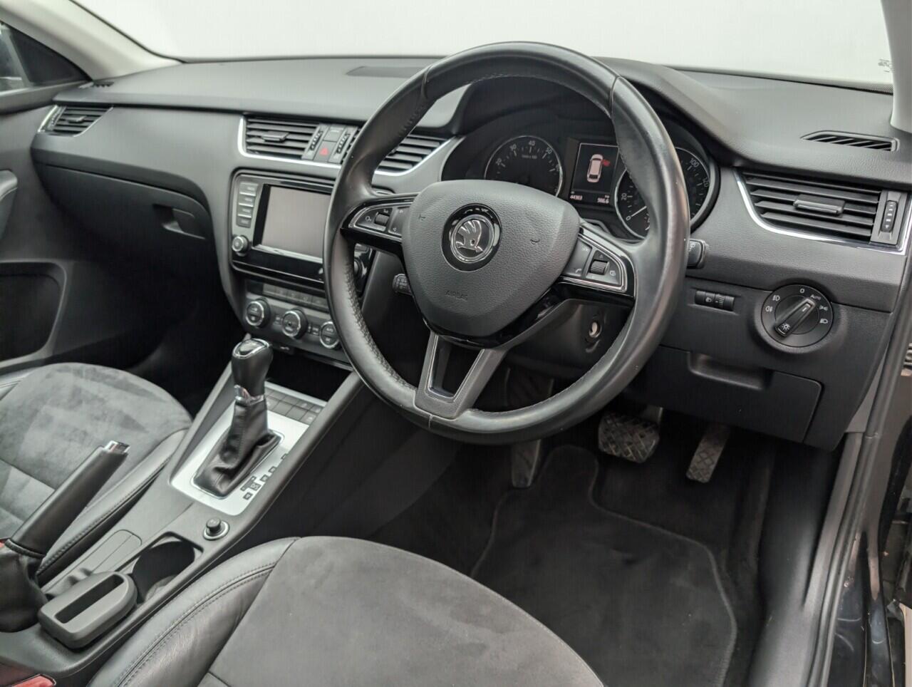 Used Skoda Octavia 2015 for sale - 76549910: Photo 11