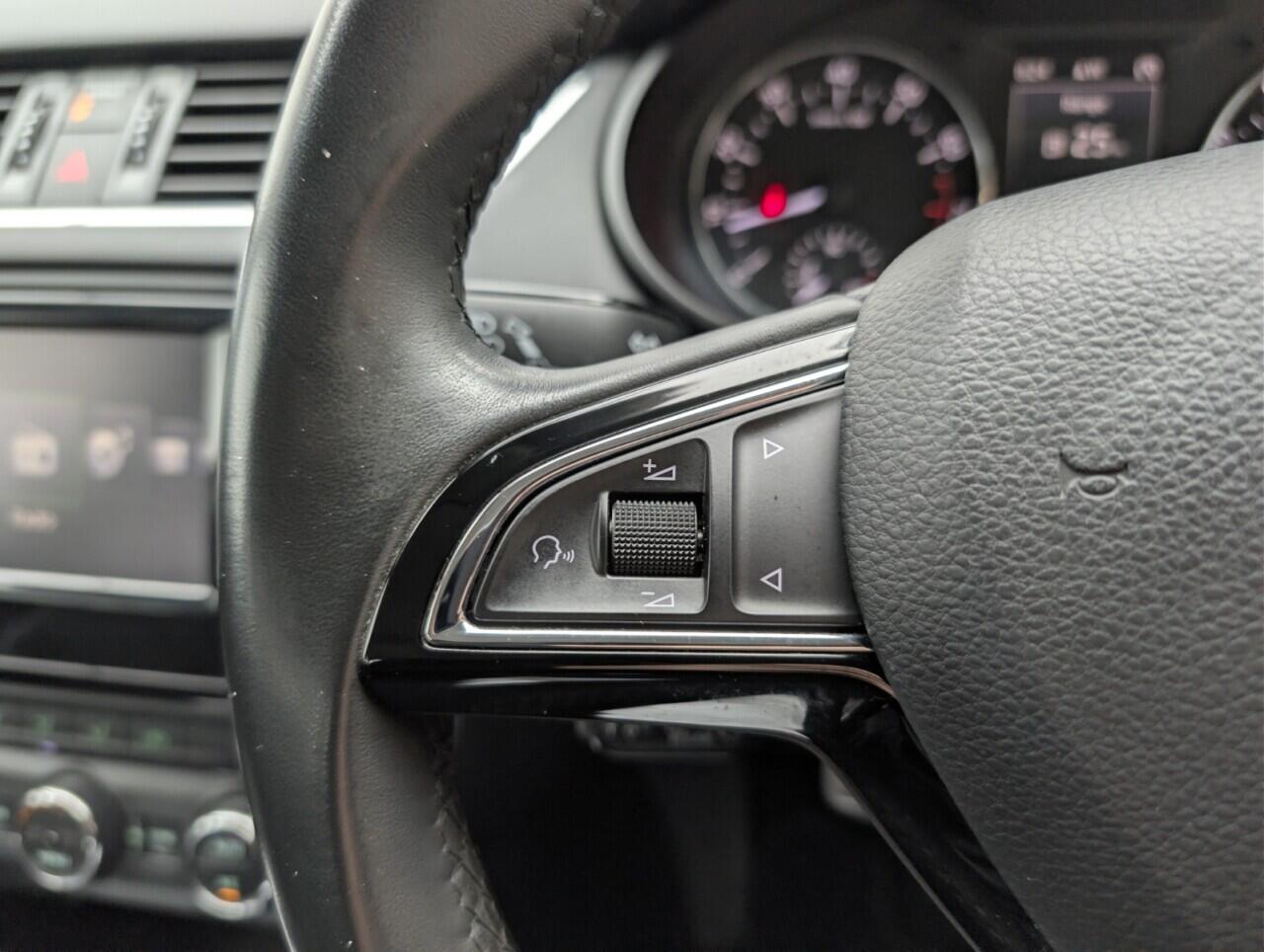 Used Skoda Octavia 2015 for sale - 76549910: Photo 19