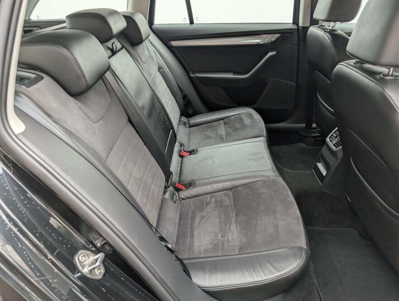 Used Skoda Octavia 2015 for sale - 76549910: Photo 25