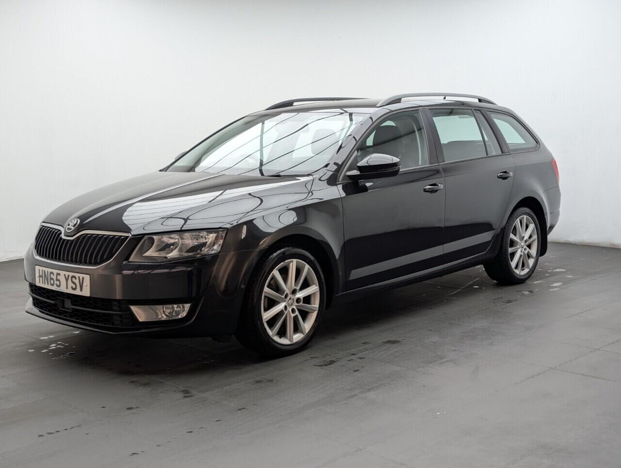 Used Skoda Octavia 2015 for sale - 76549910: Photo 4