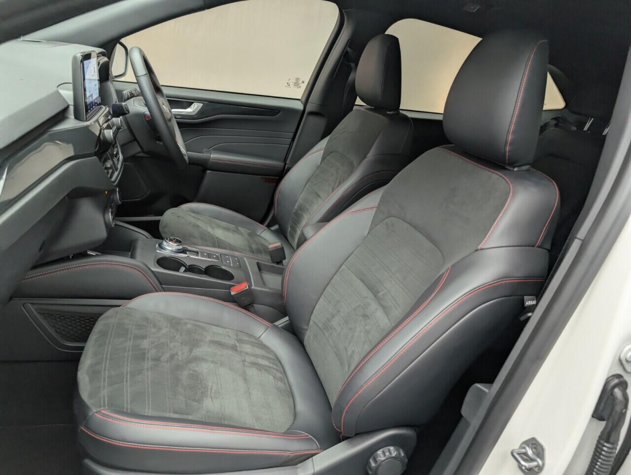 Used Ford Kuga 2022 for sale - 76425591: Photo 29