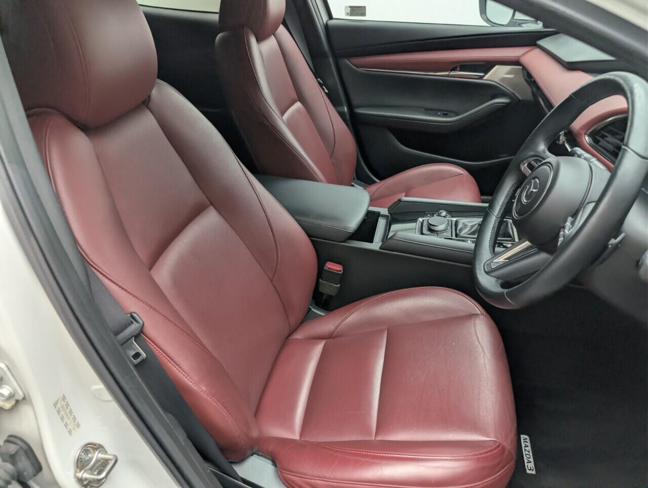 Used Mazda Mazda3 2021 for sale - 76422499: Photo 24