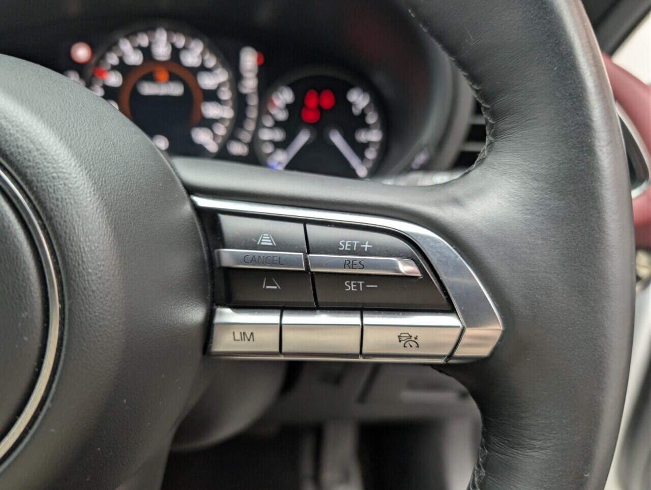 Used Mazda Mazda3 2021 for sale - 76422499: Photo 32