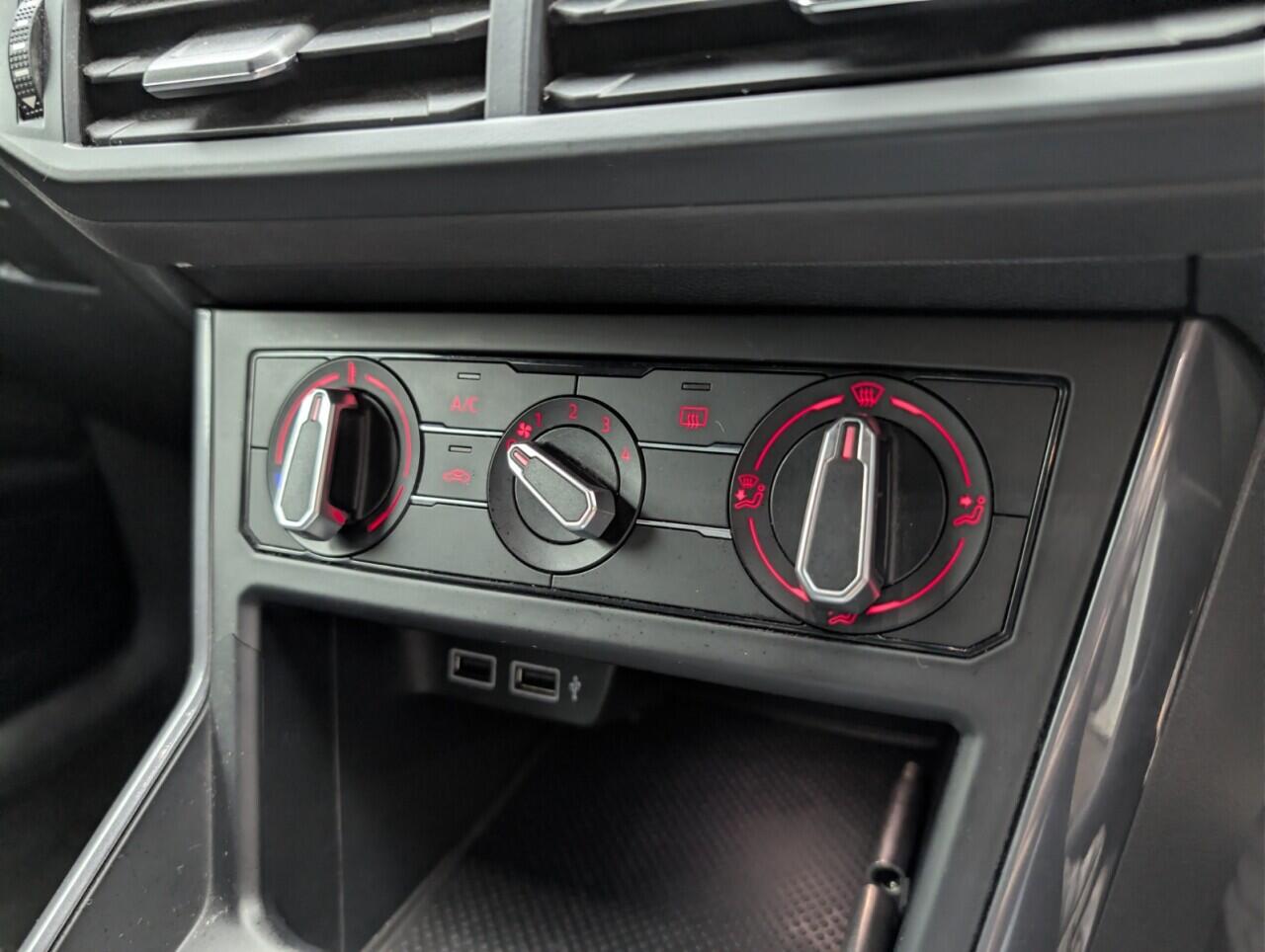 Used Volkswagen Polo 2019 for sale - 76538333: Photo 16