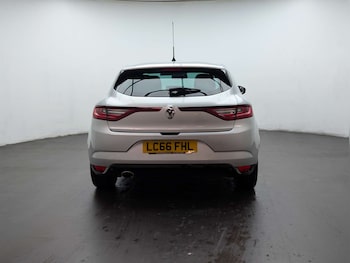 Used Renault Megane 2016 for sale - 77713645: Photo