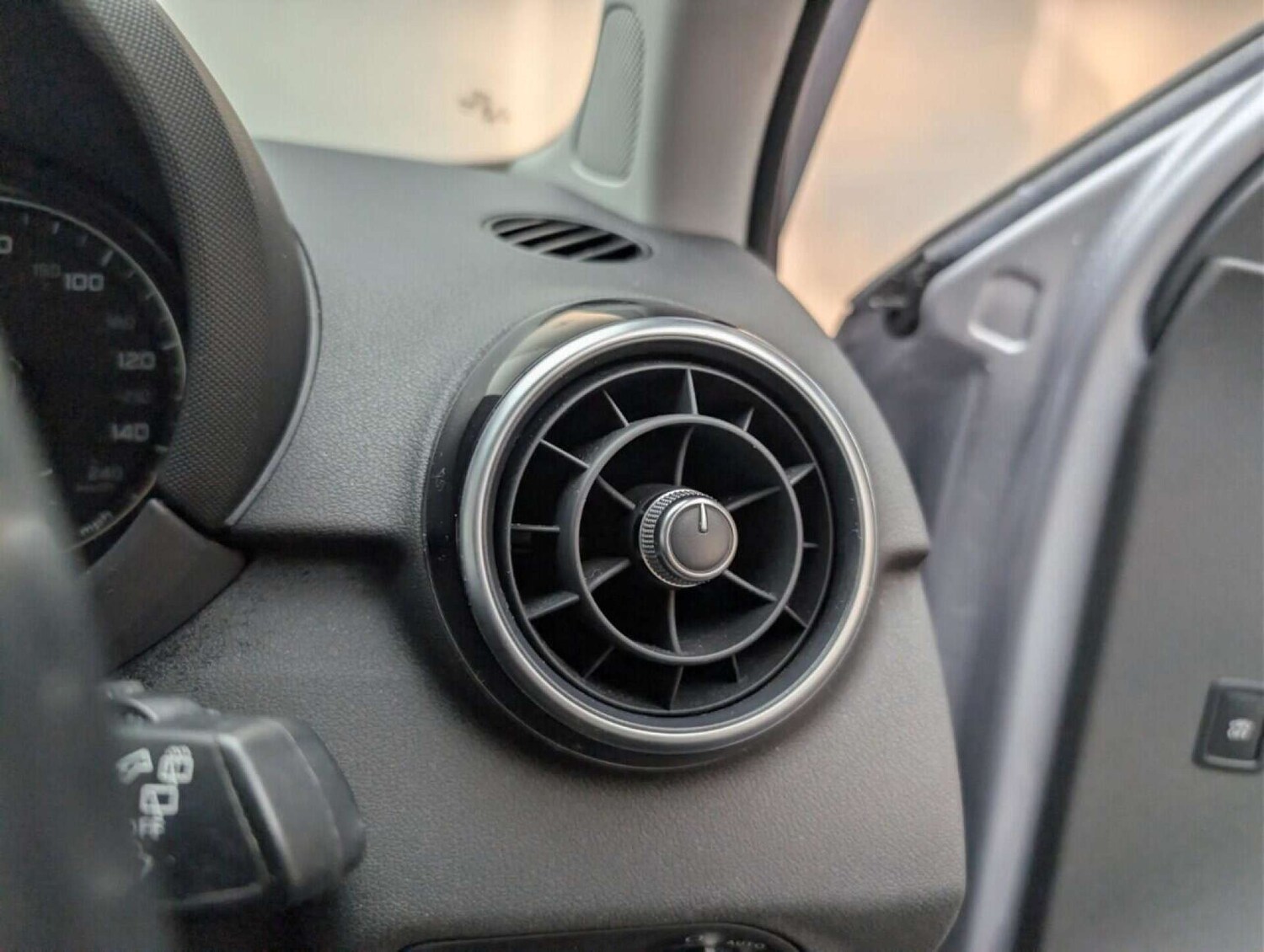 Used Audi A1 2016 for sale - 77713468: Photo 20