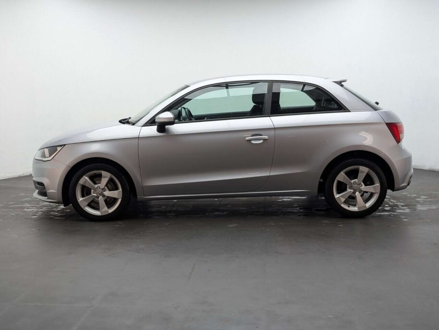 Used Audi A1 2016 for sale - 77713468: Photo 5
