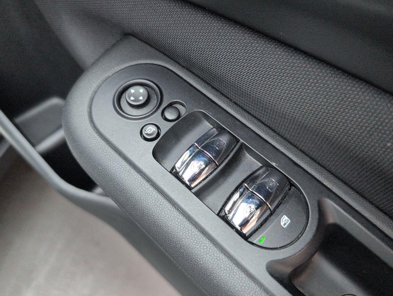 Used MINI Clubman 2019 for sale - 76424203: Photo 23