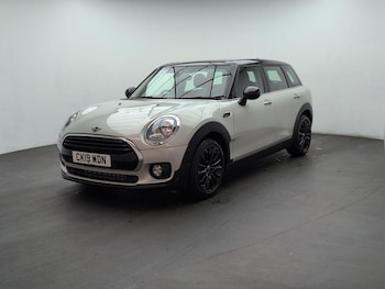 Used MINI Clubman 2019 for sale - 76424203: Photo