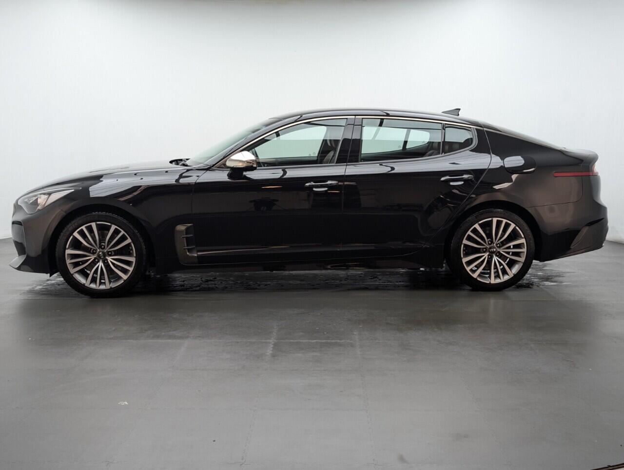 Used Kia Stinger for sale - 76561952: Photo 5