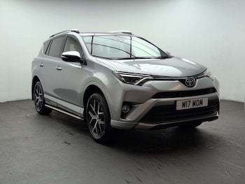 Used Toyota RAV4 2017 for sale - 79593607: Photo
