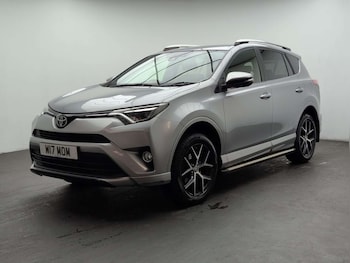Used Toyota RAV4 2017 for sale - 79593607: Photo