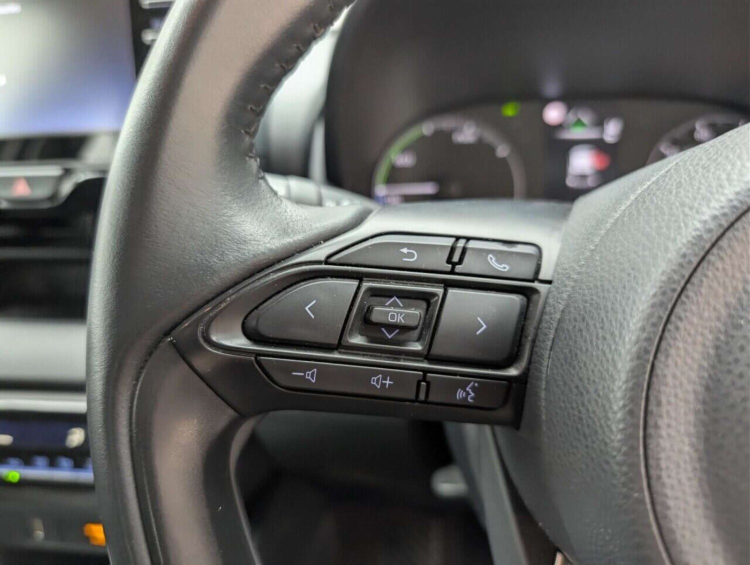 Used Toyota Yaris 2023 for sale - 77713686: Photo 19