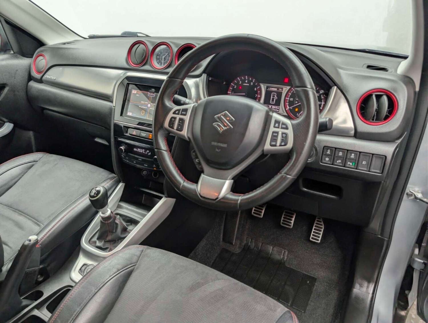 Used Suzuki Vitara 2017 for sale - 77963206: Photo 14