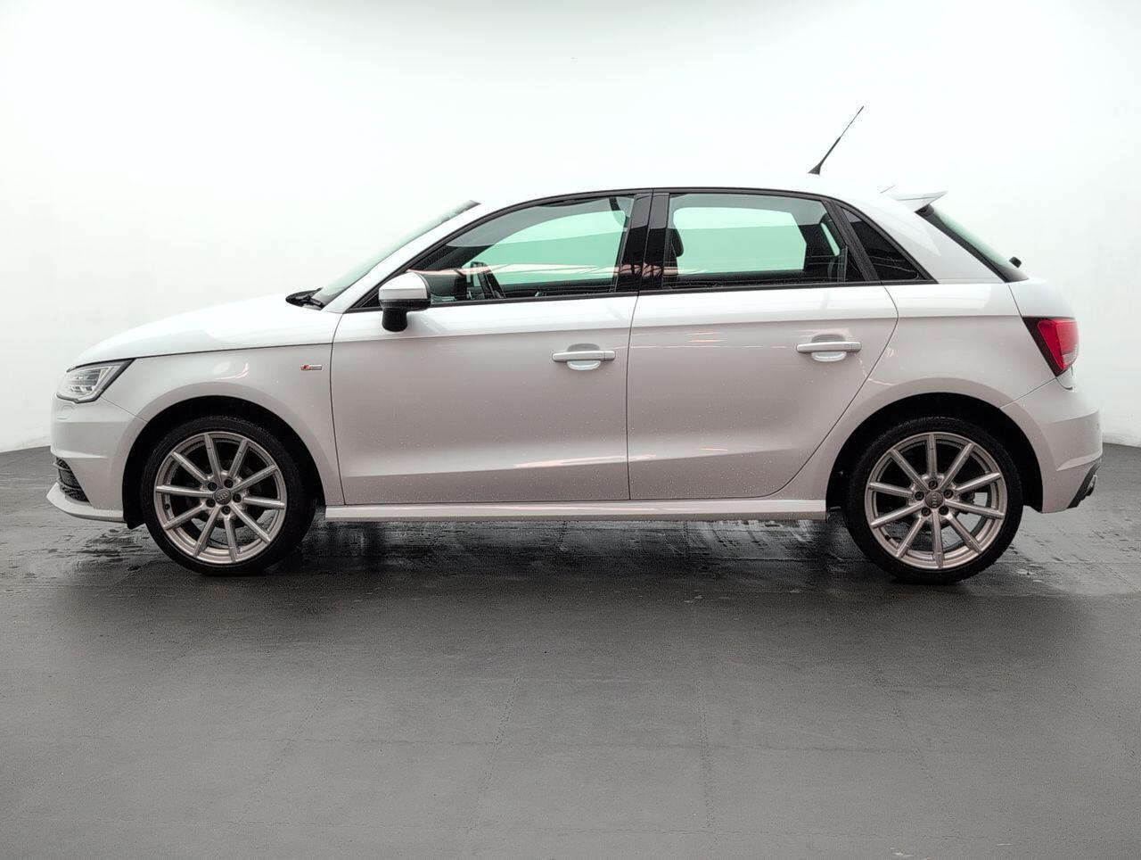 Used Audi A1 2018 for sale - 76425139: Photo 33