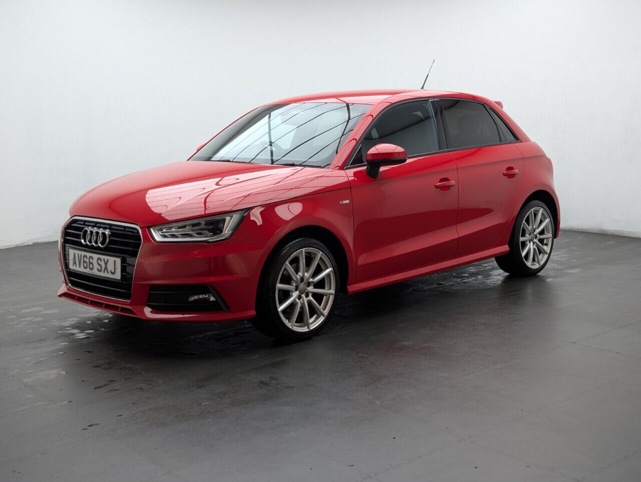 Used Audi A1 2016 for sale - 77131686: Photo 4