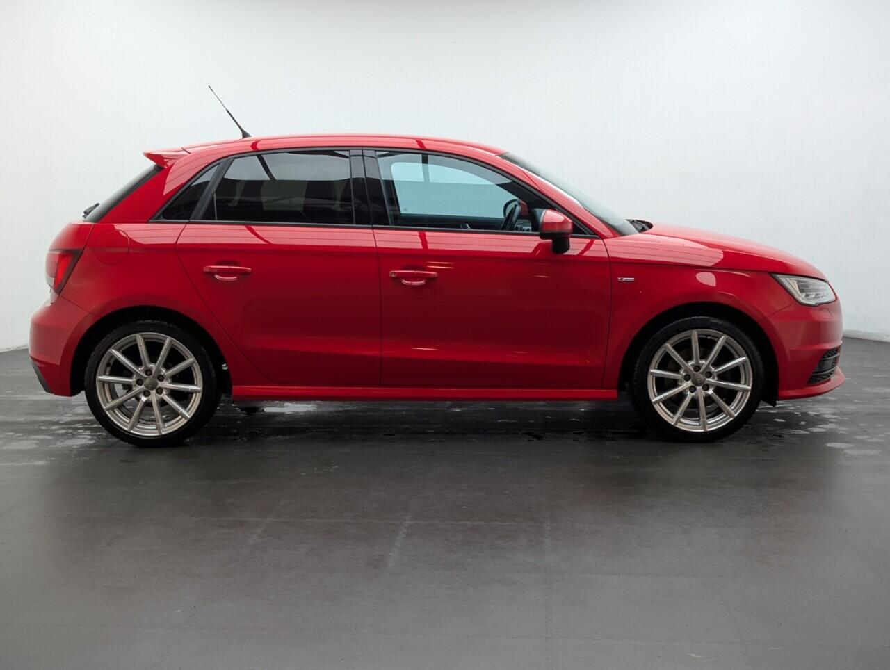 Used Audi A1 2016 for sale - 77131686: Photo 9