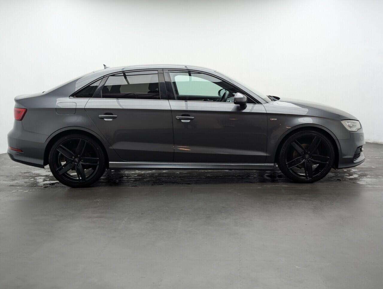 Used Audi A3 2016 for sale - 77633631: Photo 9