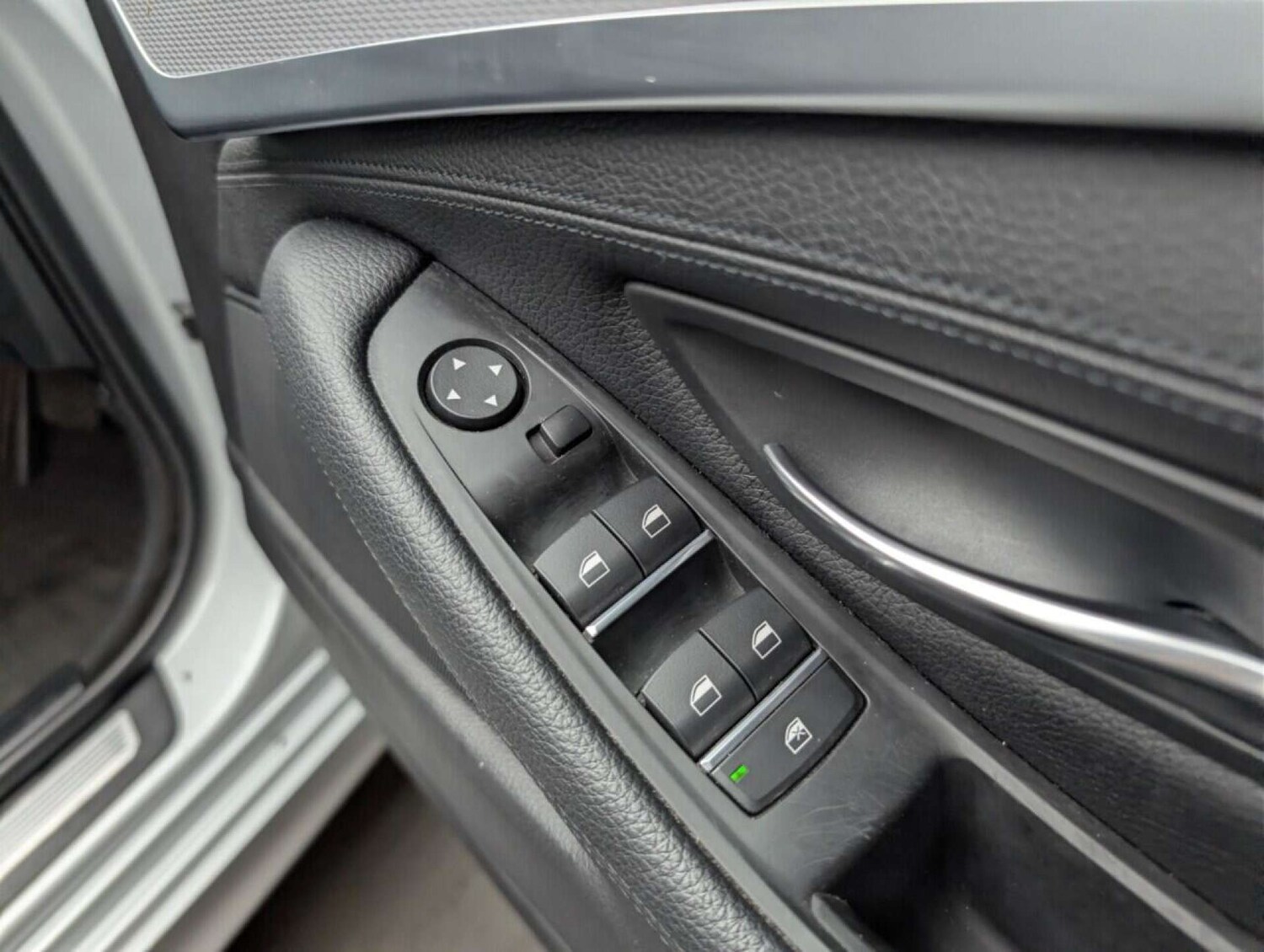 Used BMW 5 Series 2017 for sale - 77714857: Photo 20