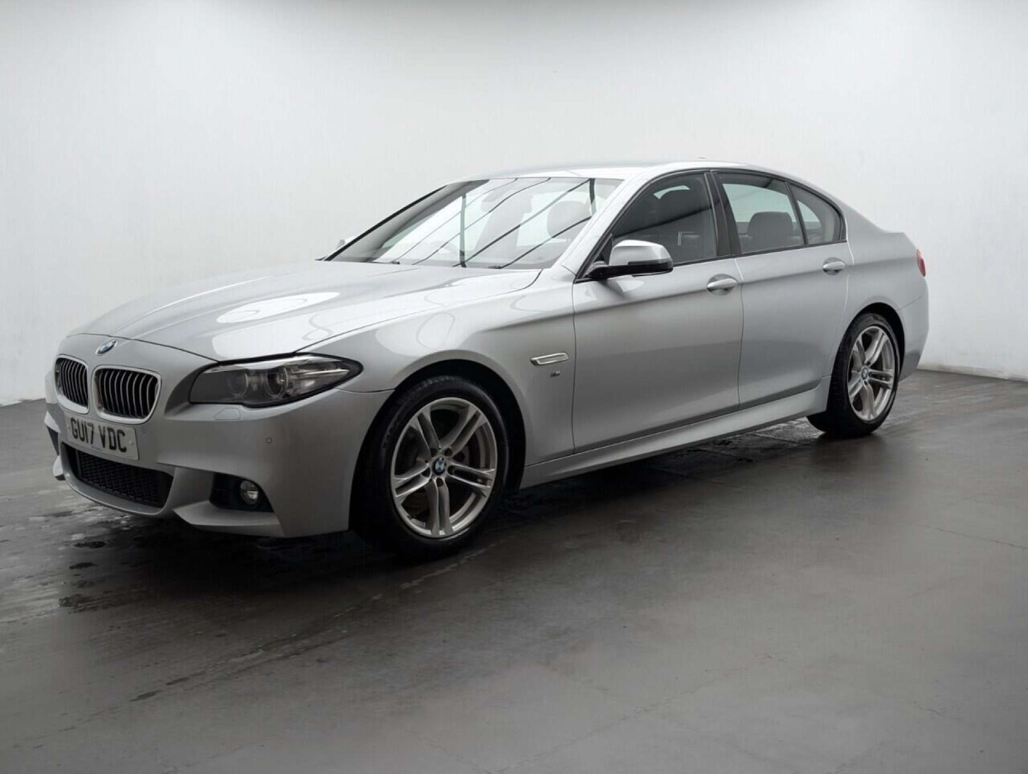 Used BMW 5 Series 2017 for sale - 77714857: Photo 4