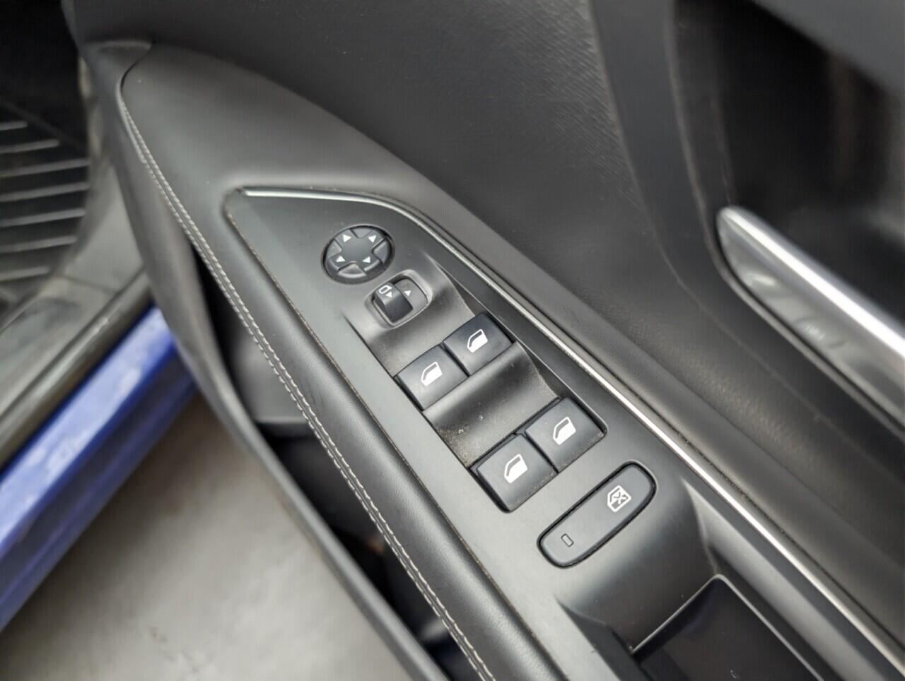 Used Peugeot 3008 2018 for sale - 76658996: Photo 20