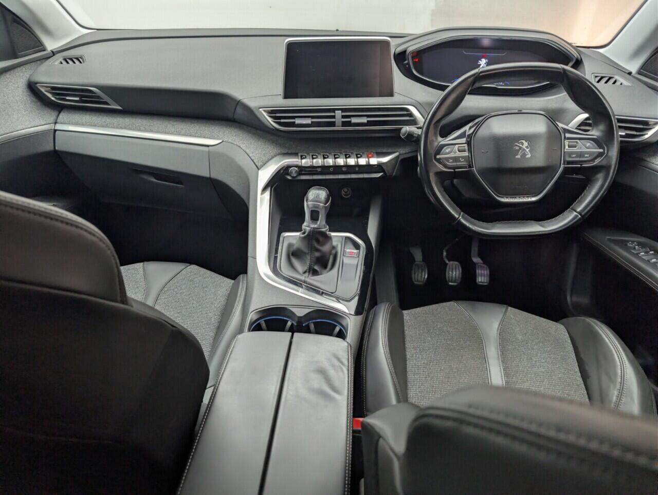 Used Peugeot 3008 2018 for sale - 76658996: Photo 22