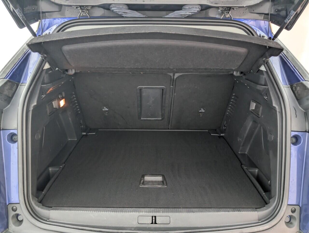 Used Peugeot 3008 2018 for sale - 76658996: Photo 24