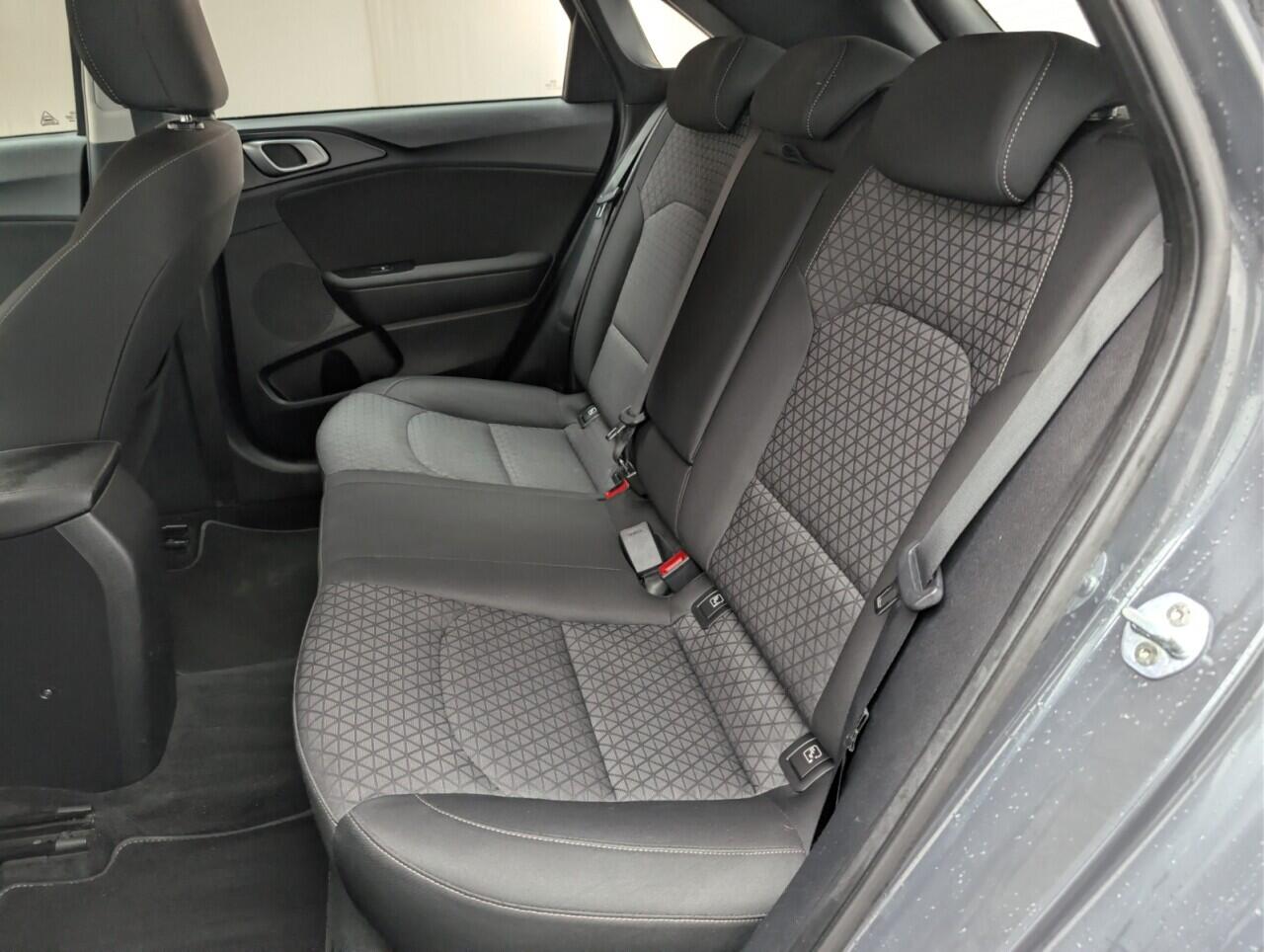 Used Kia Ceed 2019 for sale - 76913520: Photo 25