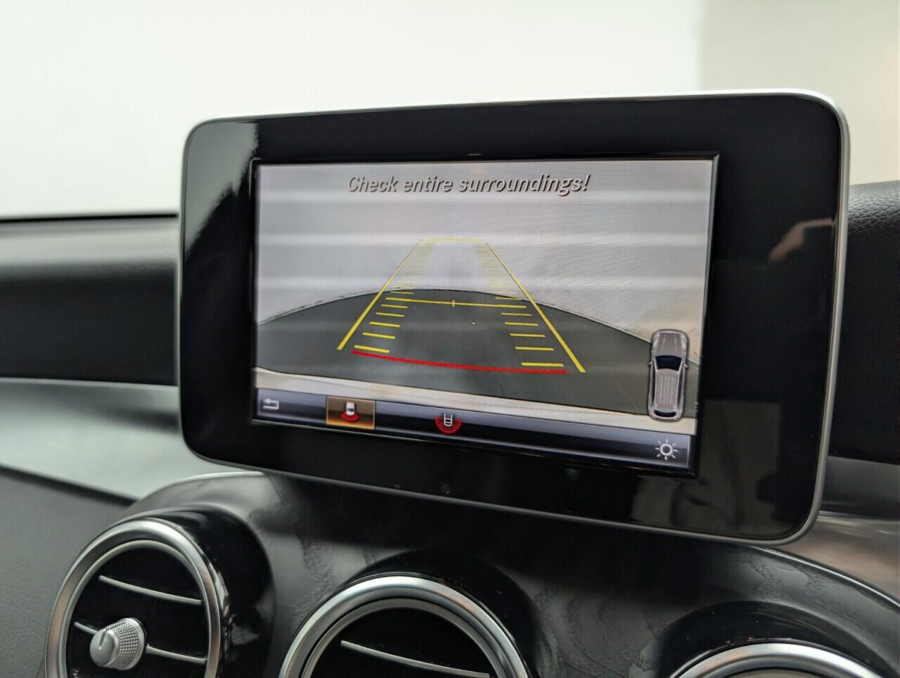 Used Mercedes-Benz GLC 2018 for sale - 77215015: Photo 15