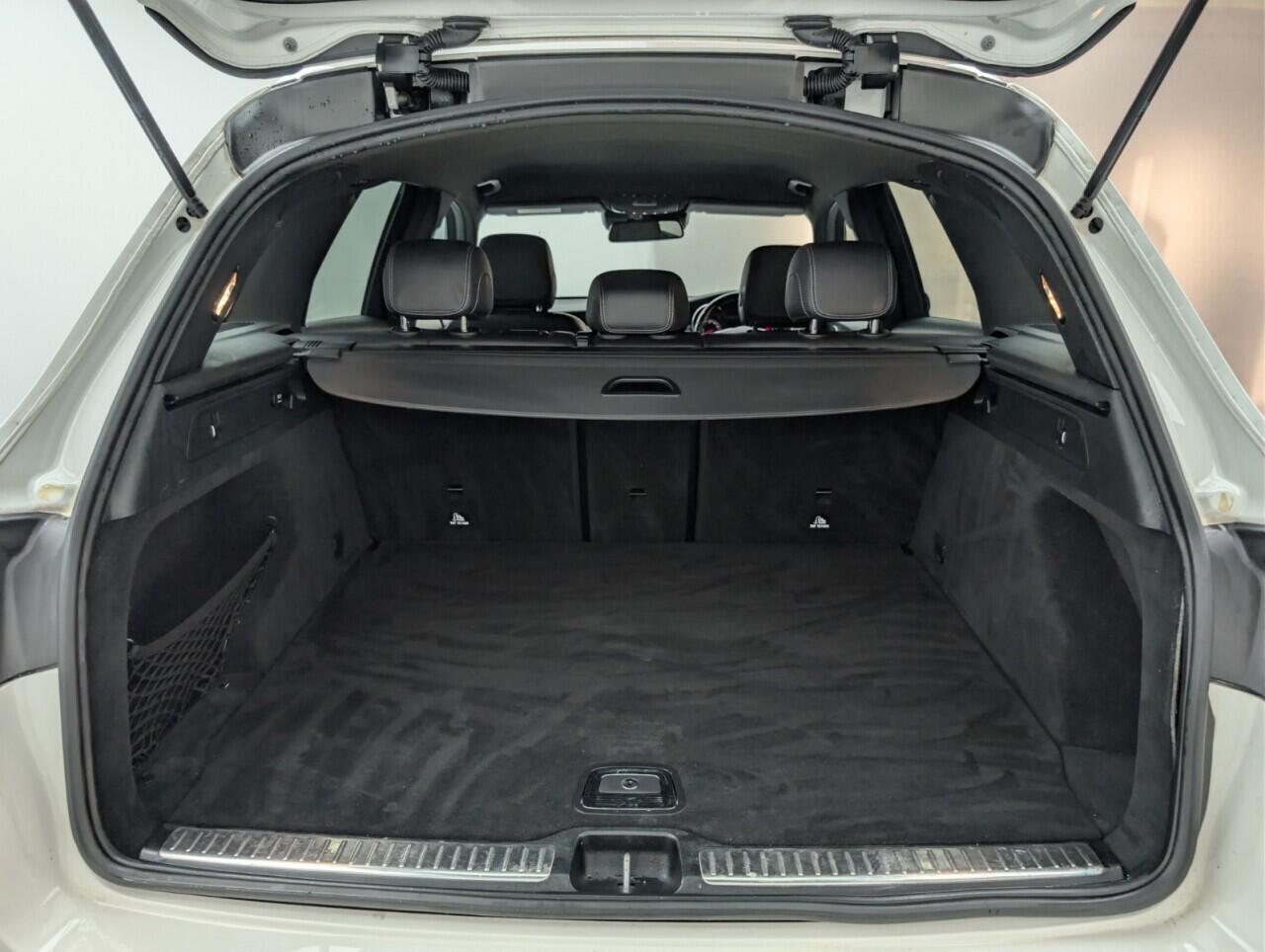 Used Mercedes-Benz GLC 2018 for sale - 77215015: Photo 27