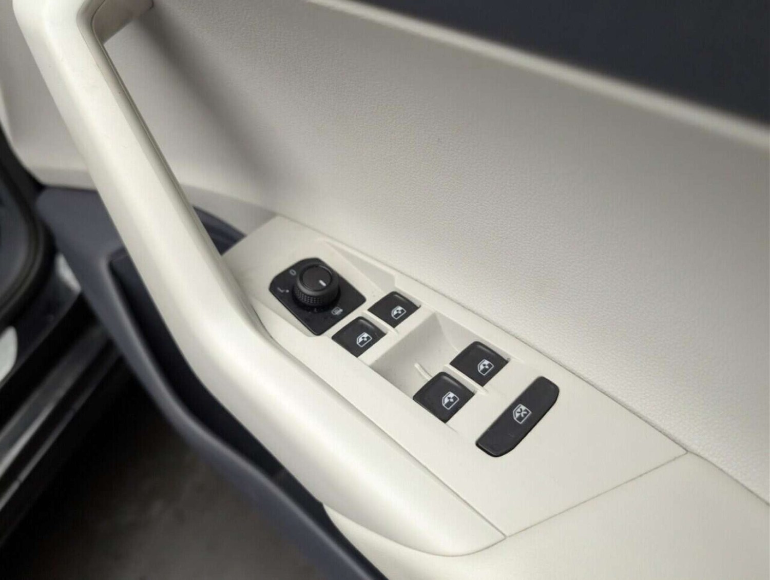 Used Volkswagen Polo 2020 for sale - 77713303: Photo 18