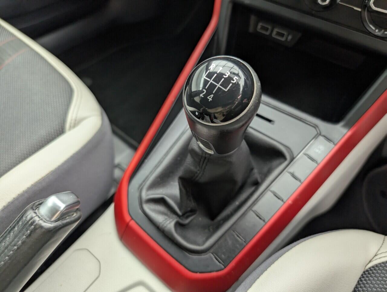 Used Volkswagen Polo 2019 for sale - 76485492: Photo 15