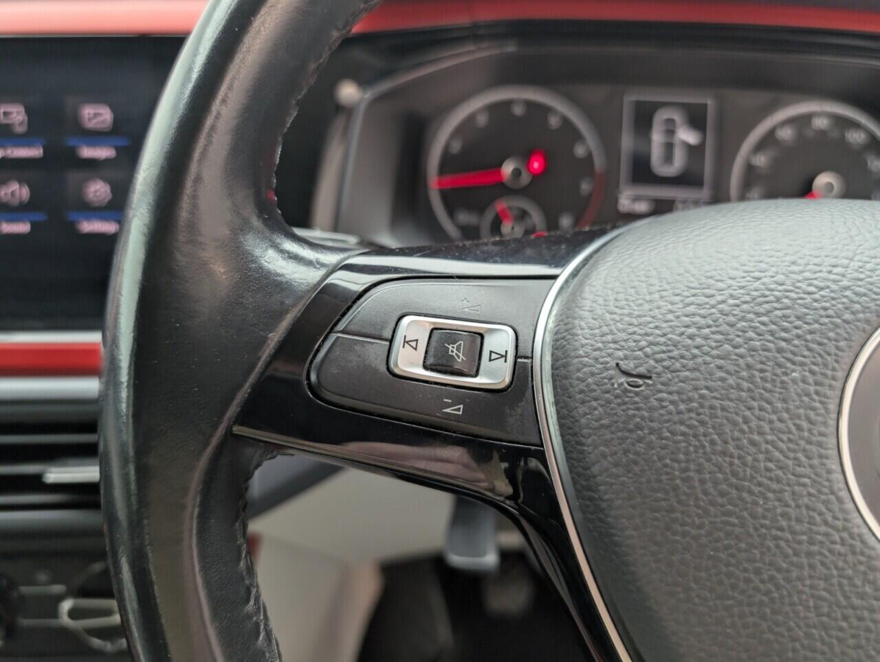 Used Volkswagen Polo 2019 for sale - 76485492: Photo 17