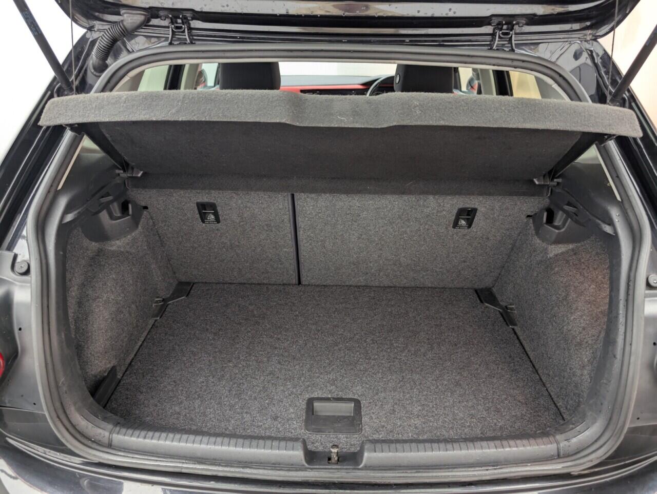 Used Volkswagen Polo 2019 for sale - 76485492: Photo 24