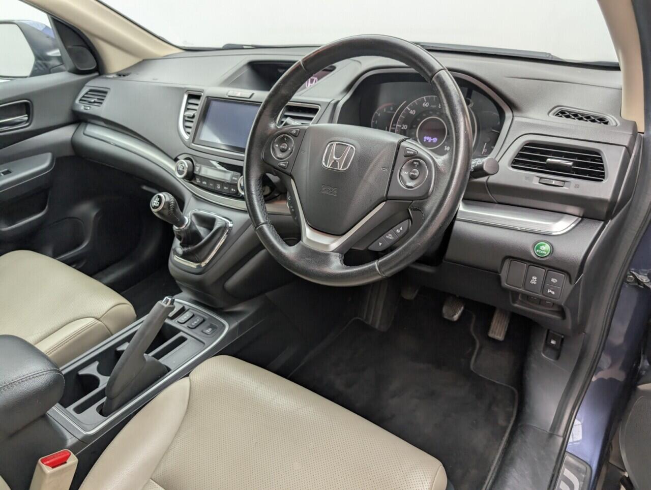 Used Honda CR-V 2017 for sale - 76457620: Photo 11